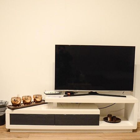2 - High-Quality In The Heart Of Stuttgart 2 Appartement Buitenkant foto