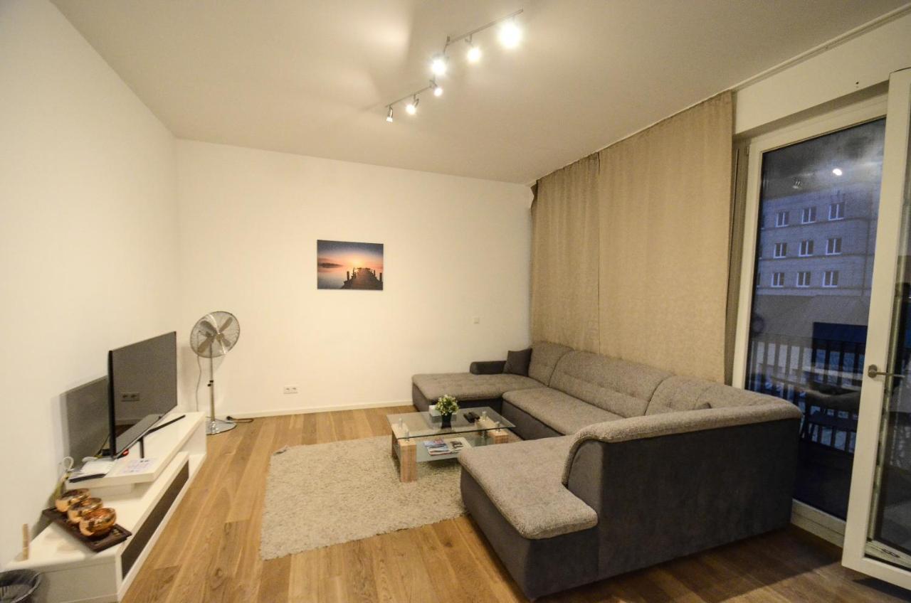 2 - High-Quality In The Heart Of Stuttgart 2 Appartement Buitenkant foto