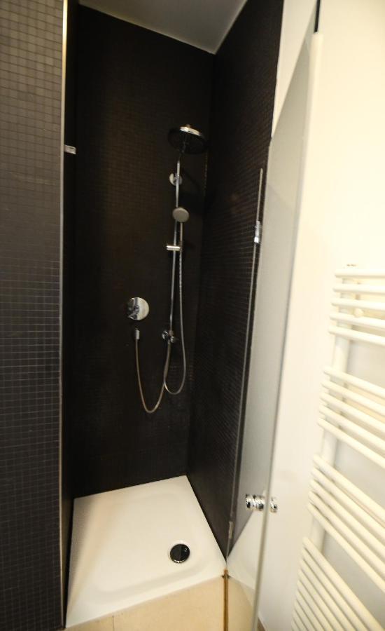 2 - High-Quality In The Heart Of Stuttgart 2 Appartement Buitenkant foto