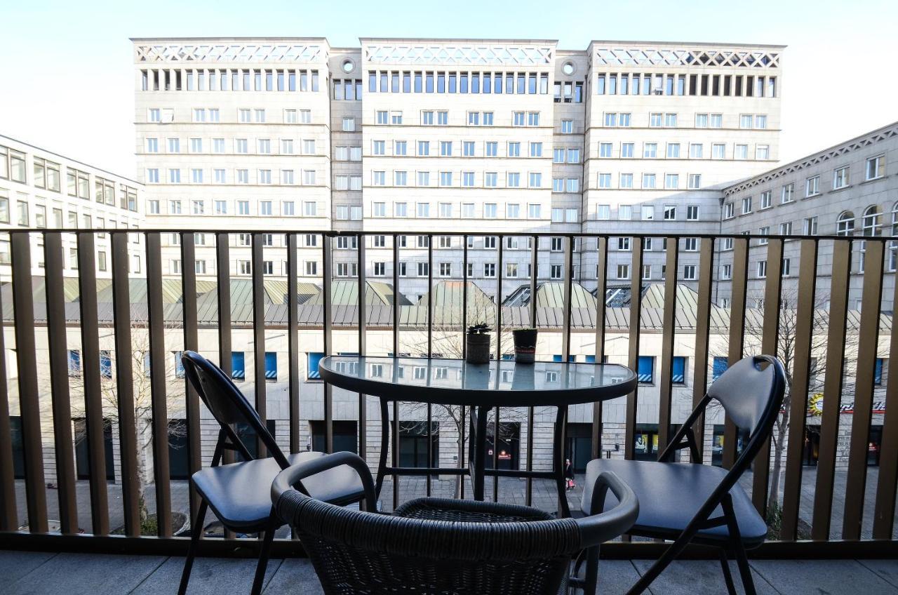 2 - High-Quality In The Heart Of Stuttgart 2 Appartement Buitenkant foto