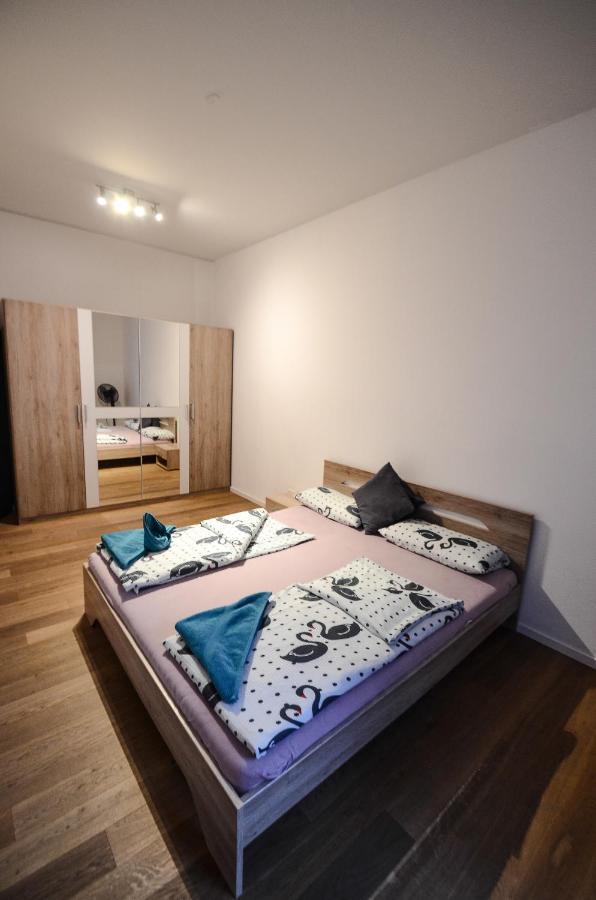 2 - High-Quality In The Heart Of Stuttgart 2 Appartement Buitenkant foto