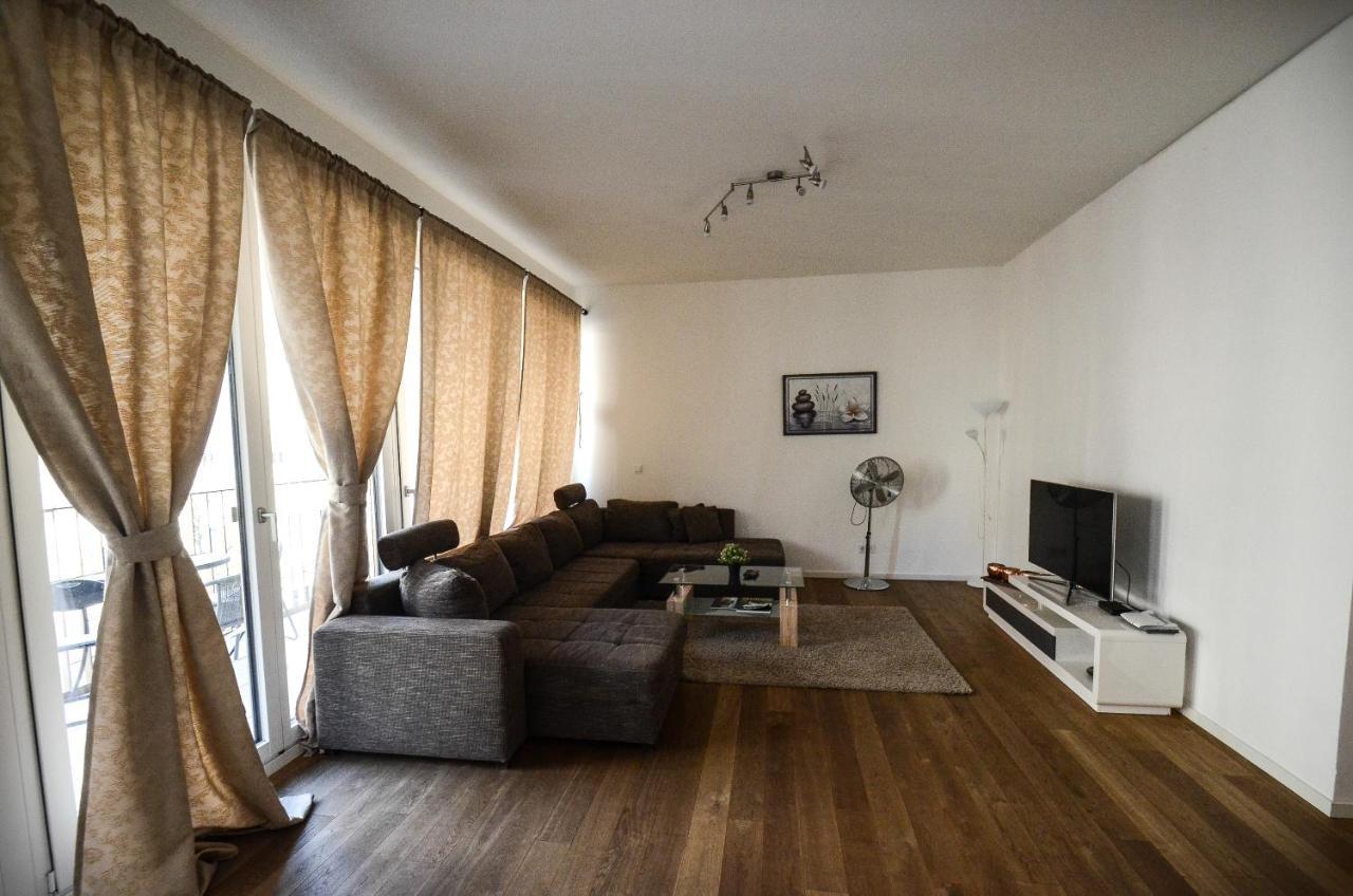 2 - High-Quality In The Heart Of Stuttgart 2 Appartement Buitenkant foto